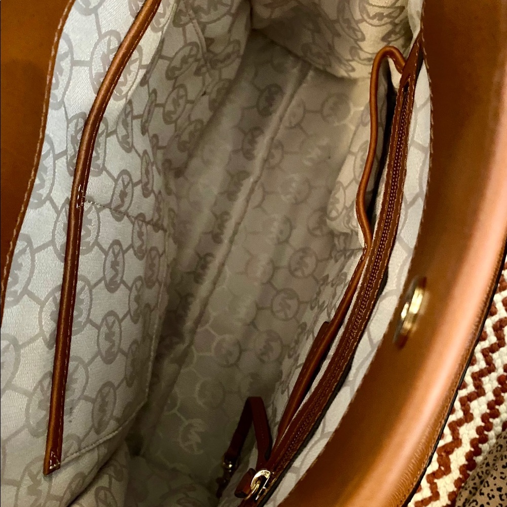 MK Hamilton bag - Picture 3 of 3
